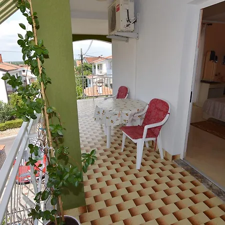 Sergggo - Location 5minute Walk Beach, Strand, Gostinjska kuća 3*