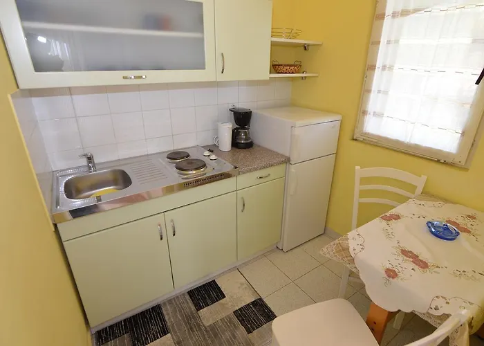 Sergggo - Location 5minute Walk Beach, Strand, Гостевой дом 3*