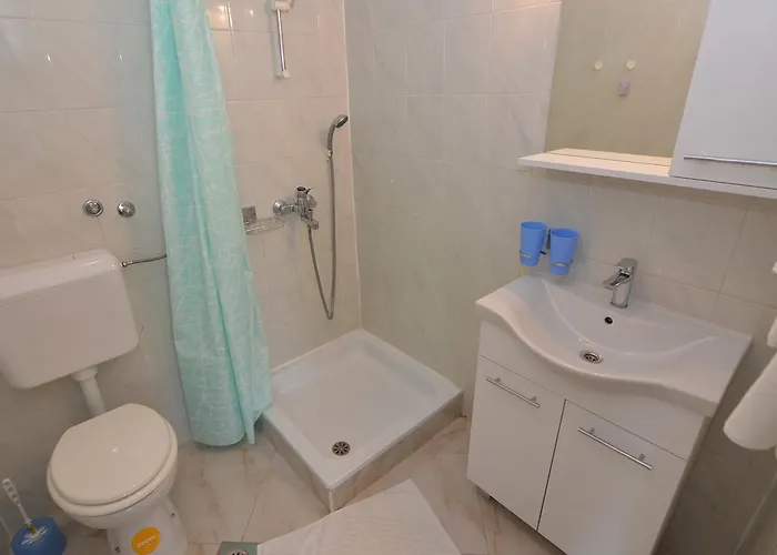 Гостевой дом Sergggo - Location 5minute Walk Beach, Strand, Пореч