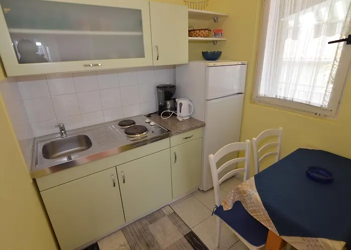 Sergggo - Location 5minute Walk Beach, Strand, Гостевой дом Пореч