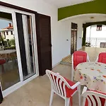 Sergggo - Location 5minute Walk Beach, Strand, 3* Poreč