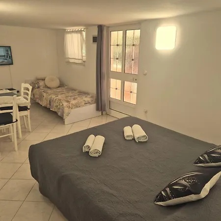 Guest house Sergggo - Location 5minute Walk Beach, Strand,