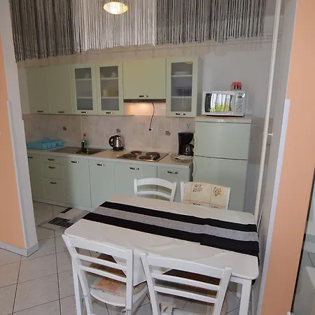 Sergggo - Location 5minute Walk Beach, Strand, Gostinjska kuća 3*